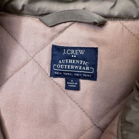 J.Crew Green Quilted Puffer Zip Up Vest Sz S - Picture 3 of 3